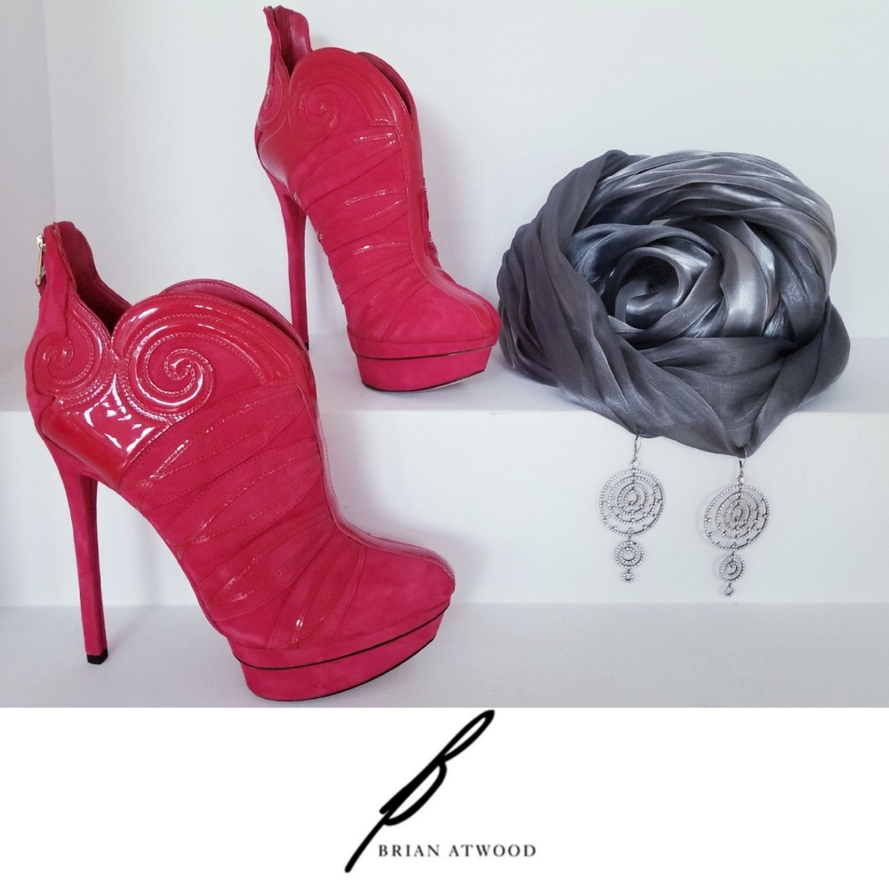 SHOW STOPPERS! Suede & Patent Red Booties